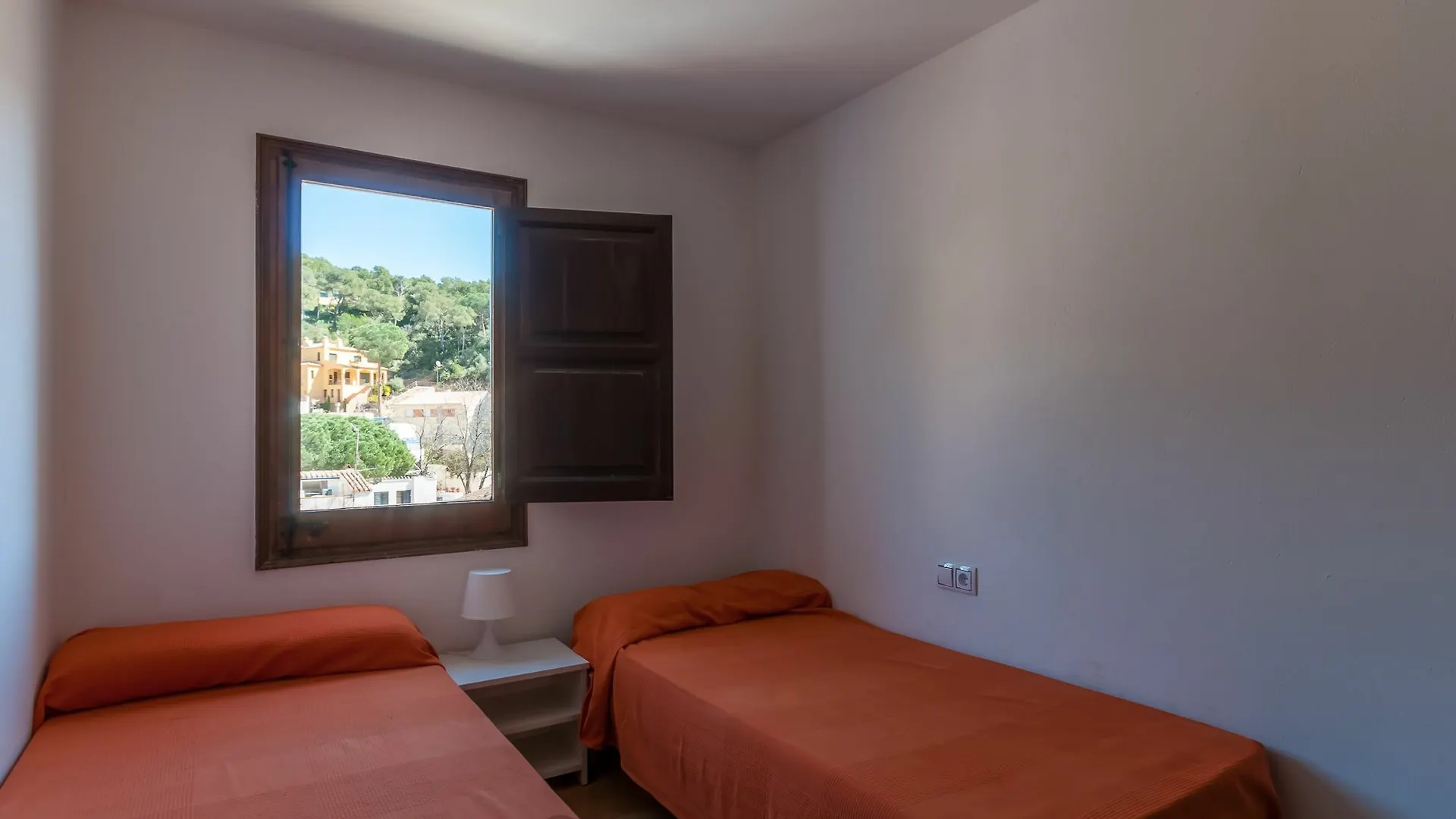 Tamariu Rustic Apartment Palafrugell Spain